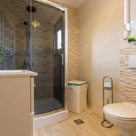 With A Parking Space Silo, Krk - 19256 Apartment