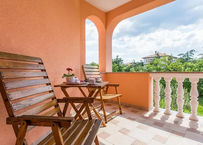 With Parking Space Silo, Krk - 19256 Lägenhet Šilo