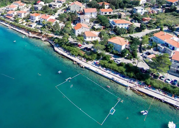 With Parking Space Silo, Krk - 19256 * Šilo